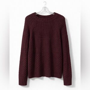 Time and Tru Deep Burgundy Crew Neck Sweater
